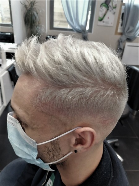 coupe homme decoloration