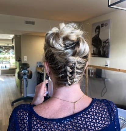 chignon tresses